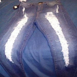 Women's Plus Size Distressed Jeans plus size